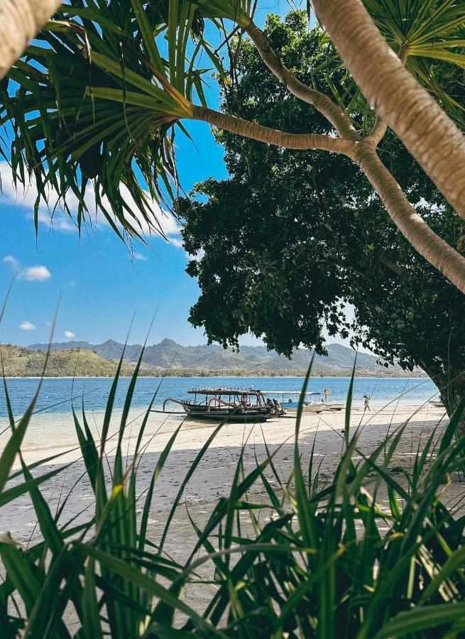 Vayam Boutique Resort ギリ・アサハン エクステリア 写真